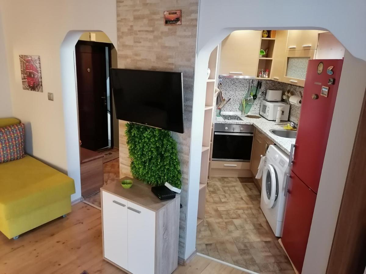Lazur- Neben Meeresgarten Burgas Ngoại thất bức ảnh